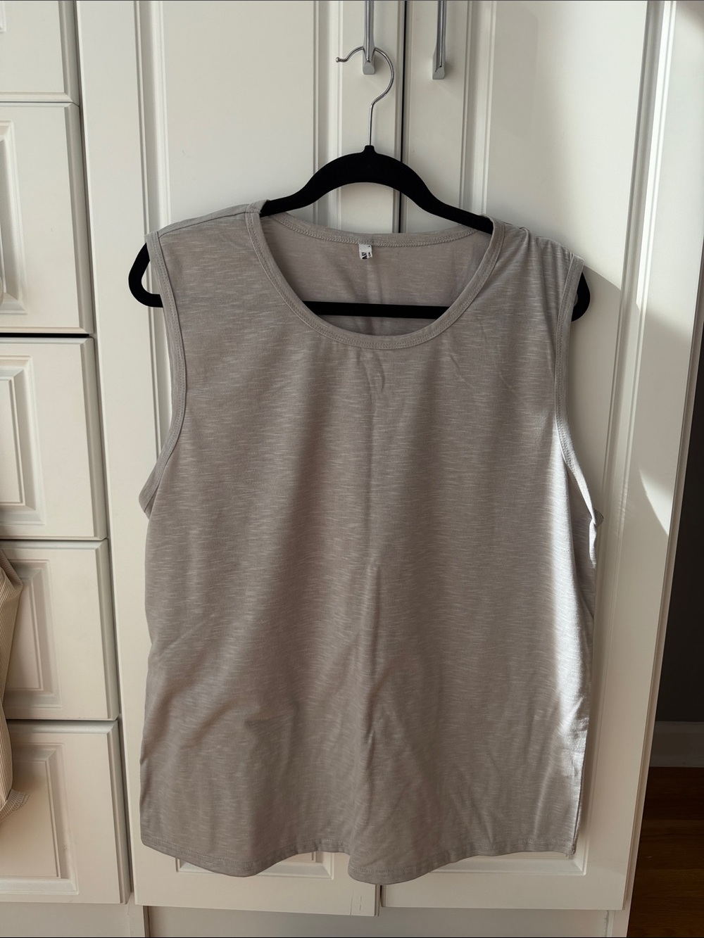Sleeveless Women's Tank Top - Light Gray